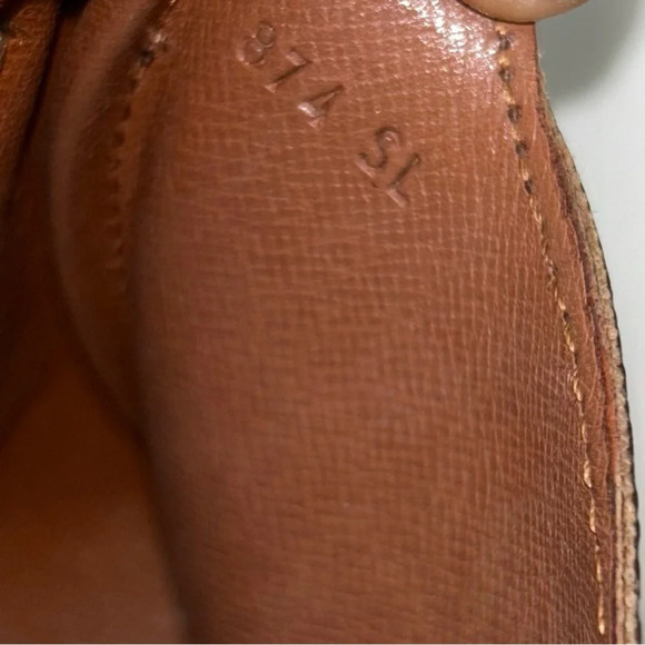 Louis Vuitton Monogram Mini Cartouchiere PM Crossbody Bag 874 SL - Picture 9 of 16